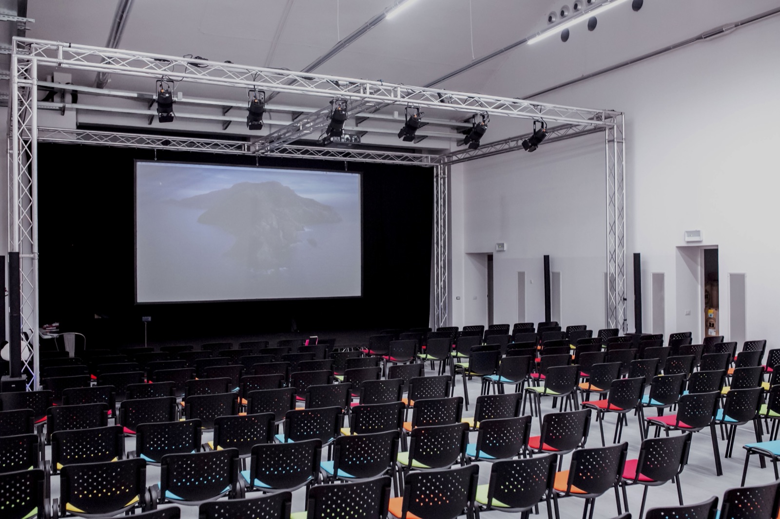 Auditorium 2